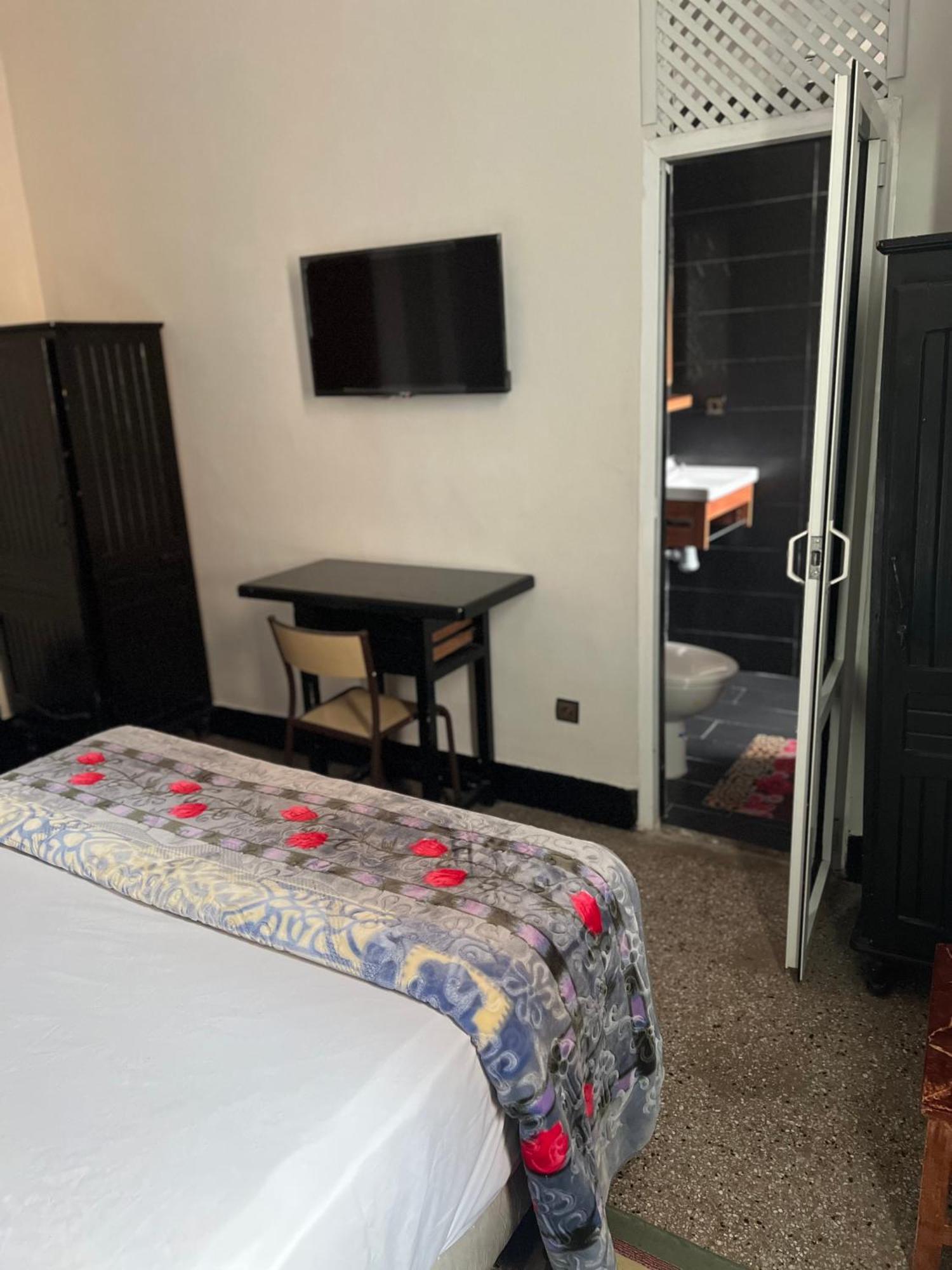 Amor Hotel Fez Buitenkant foto